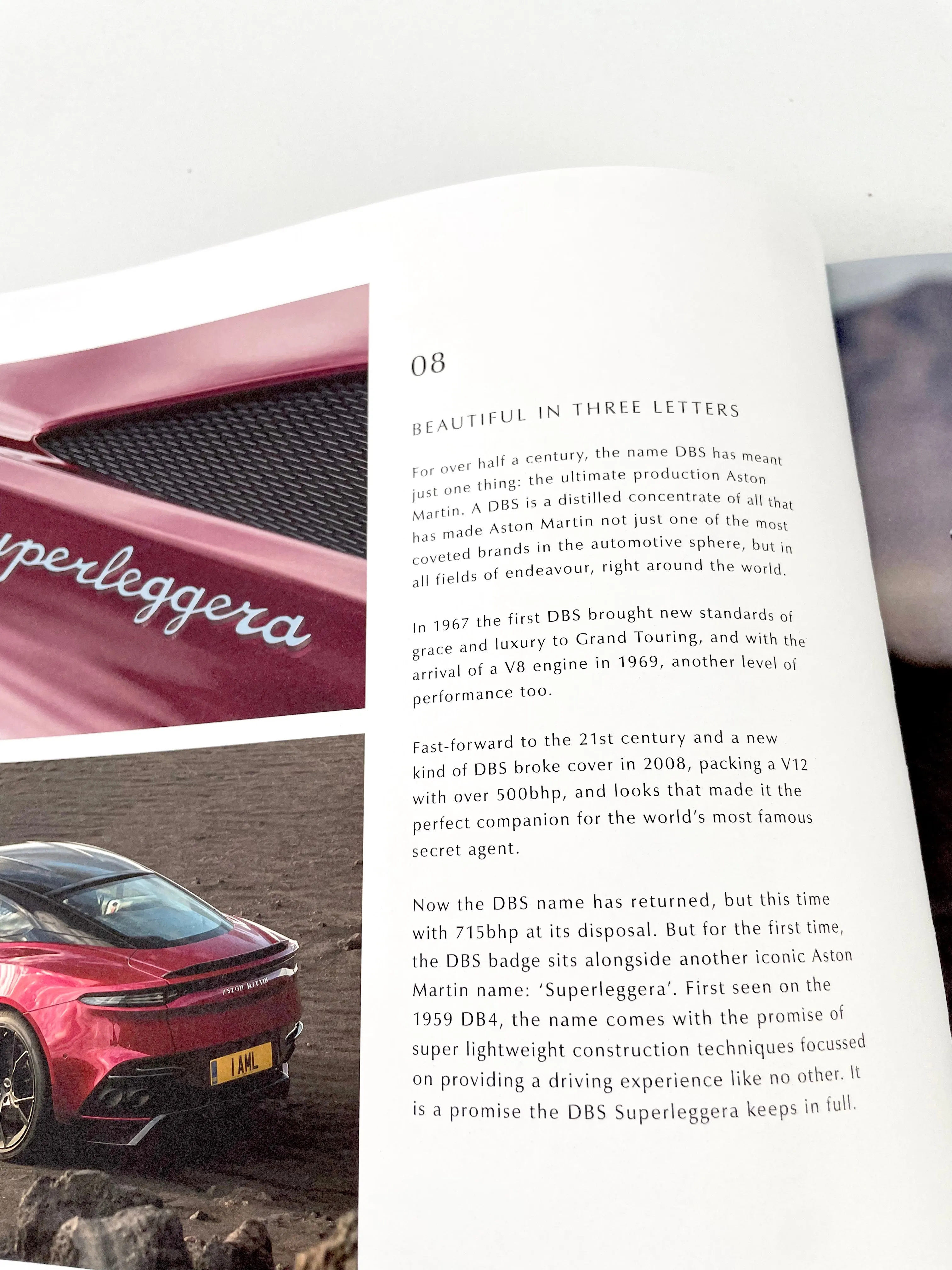 Aston Martin DBS Superleggera Owner's Book