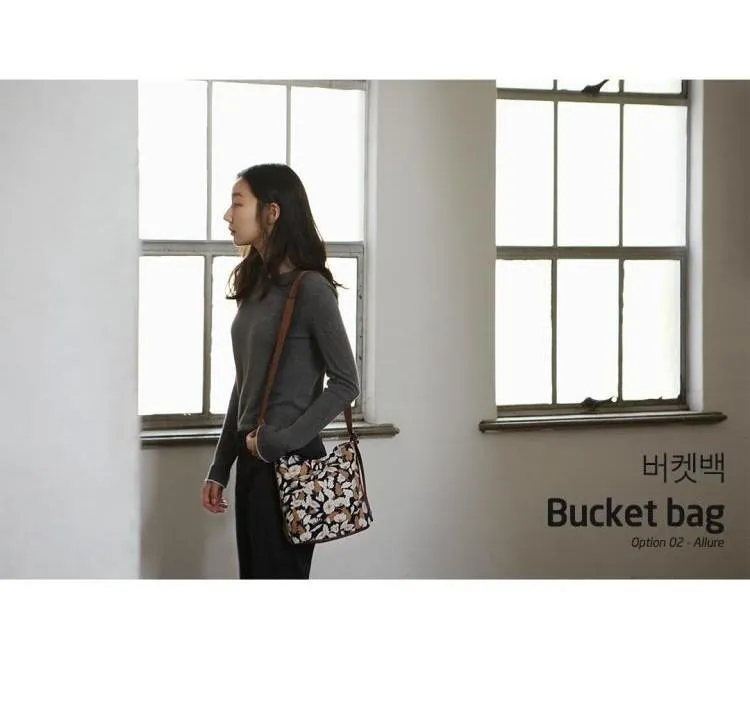 Bucket Sling - Allure