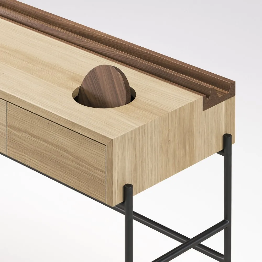 CONCIERGE Console/Desk