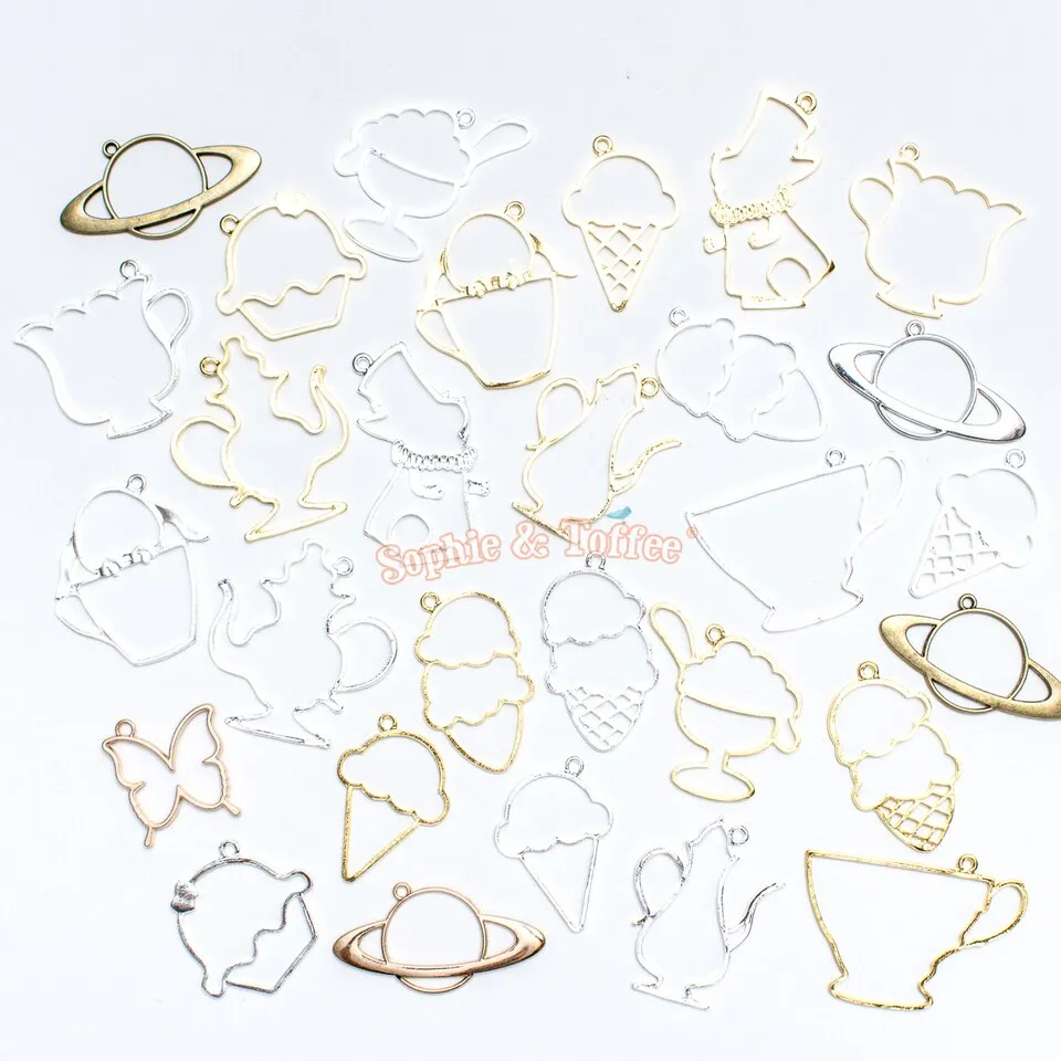 Cupcake Open Bezel Charm - 3 pieces