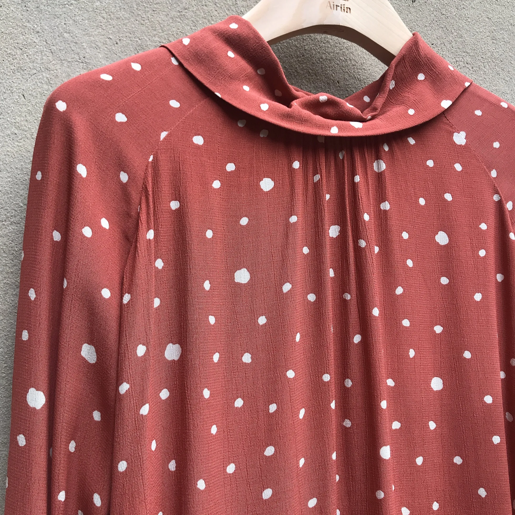Cute Dot blouse