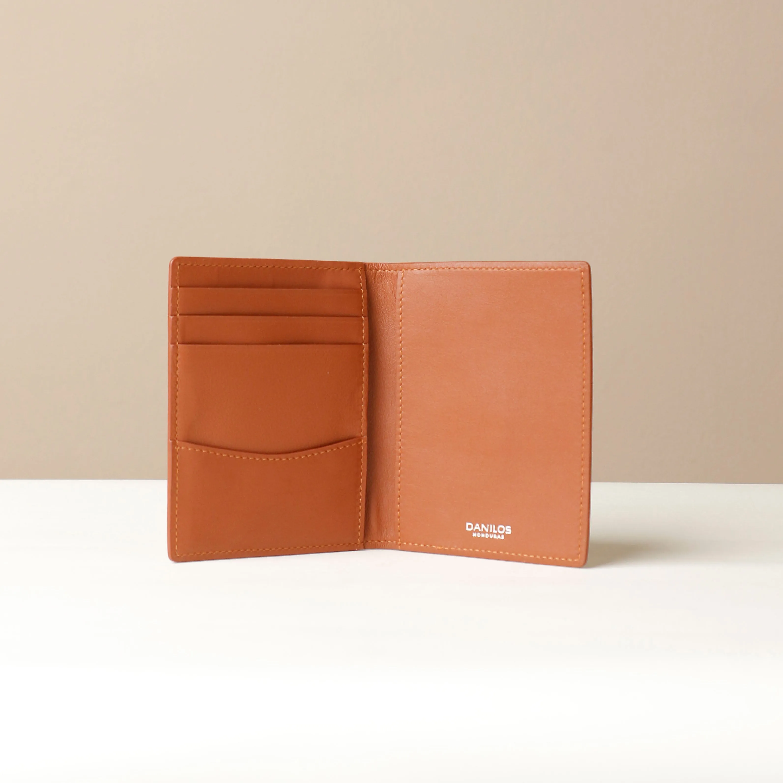 Passport Case Nirua