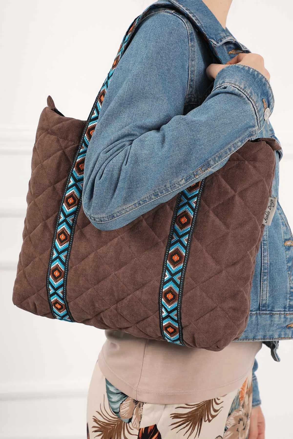 Quilted Polyester Knit Fabric Stylish Handbag with Beautiful Accessory for Women,CK-29