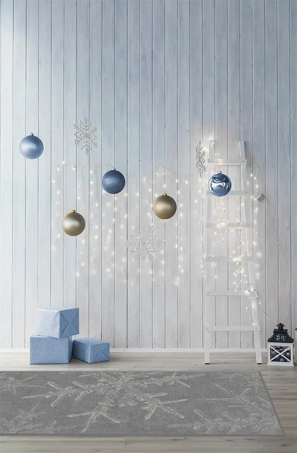 Snowflake Silver Tufted Rug