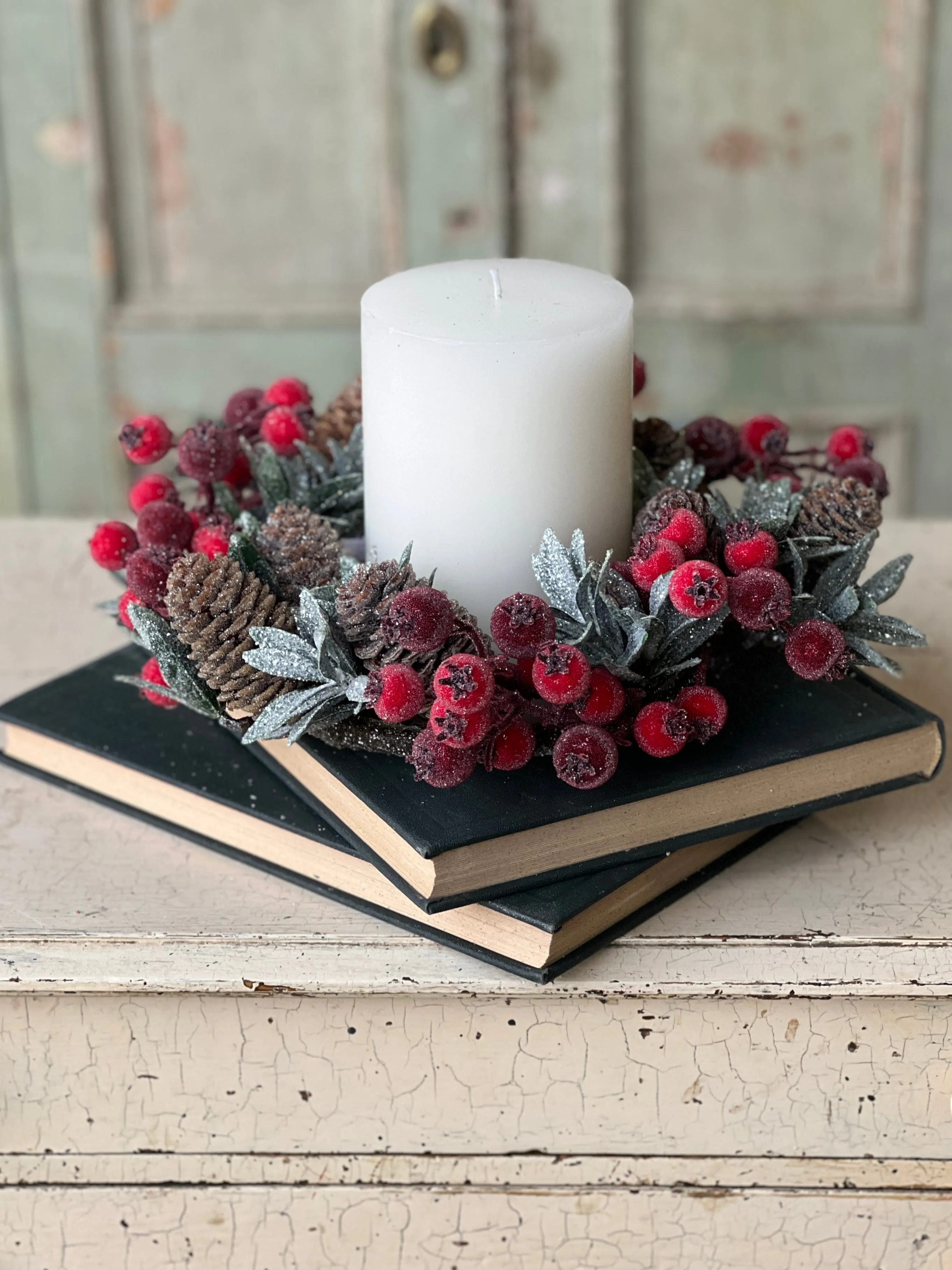 Sugar Laurel Candle Ring | 11"