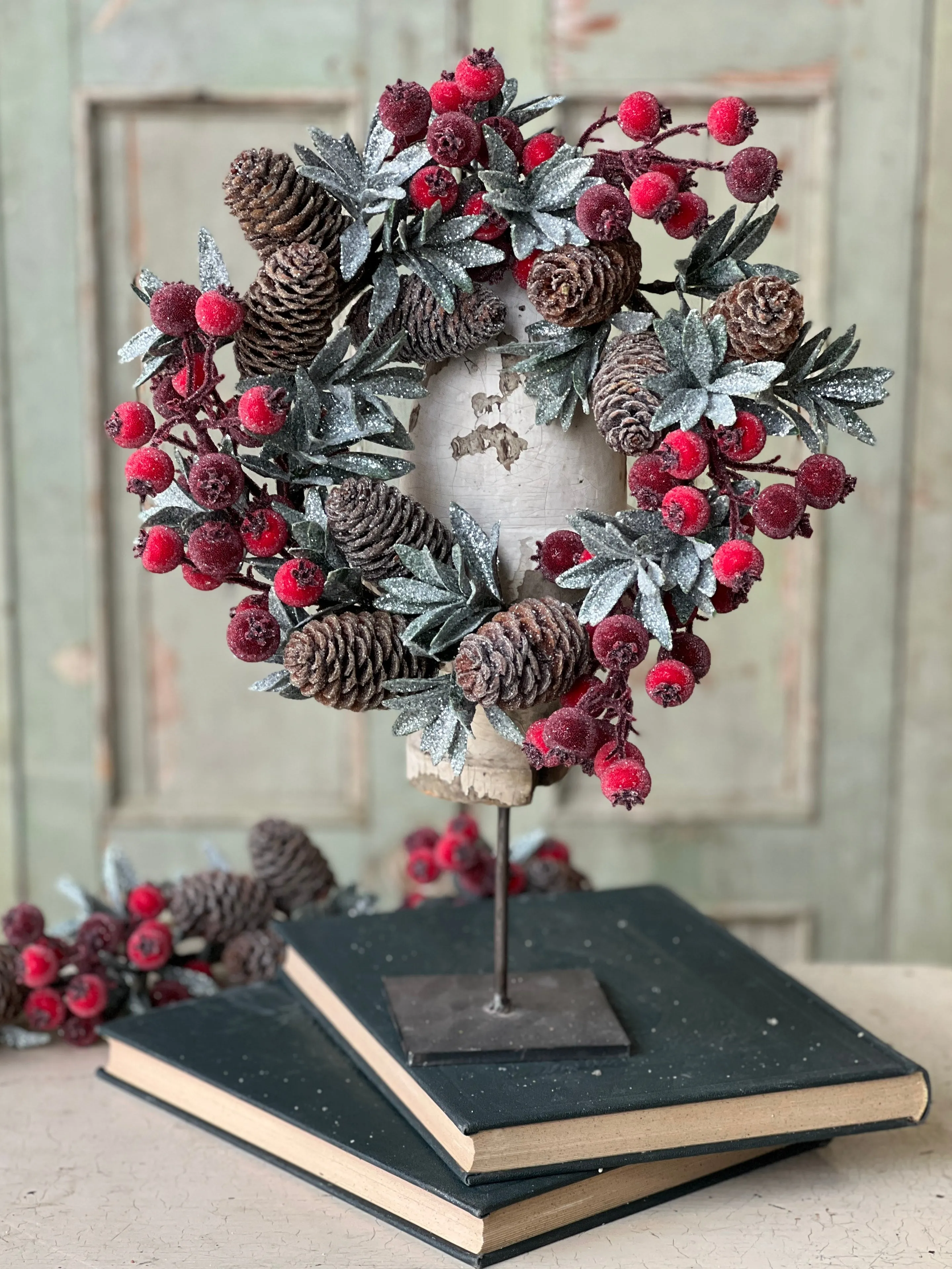 Sugar Laurel Candle Ring | 11"
