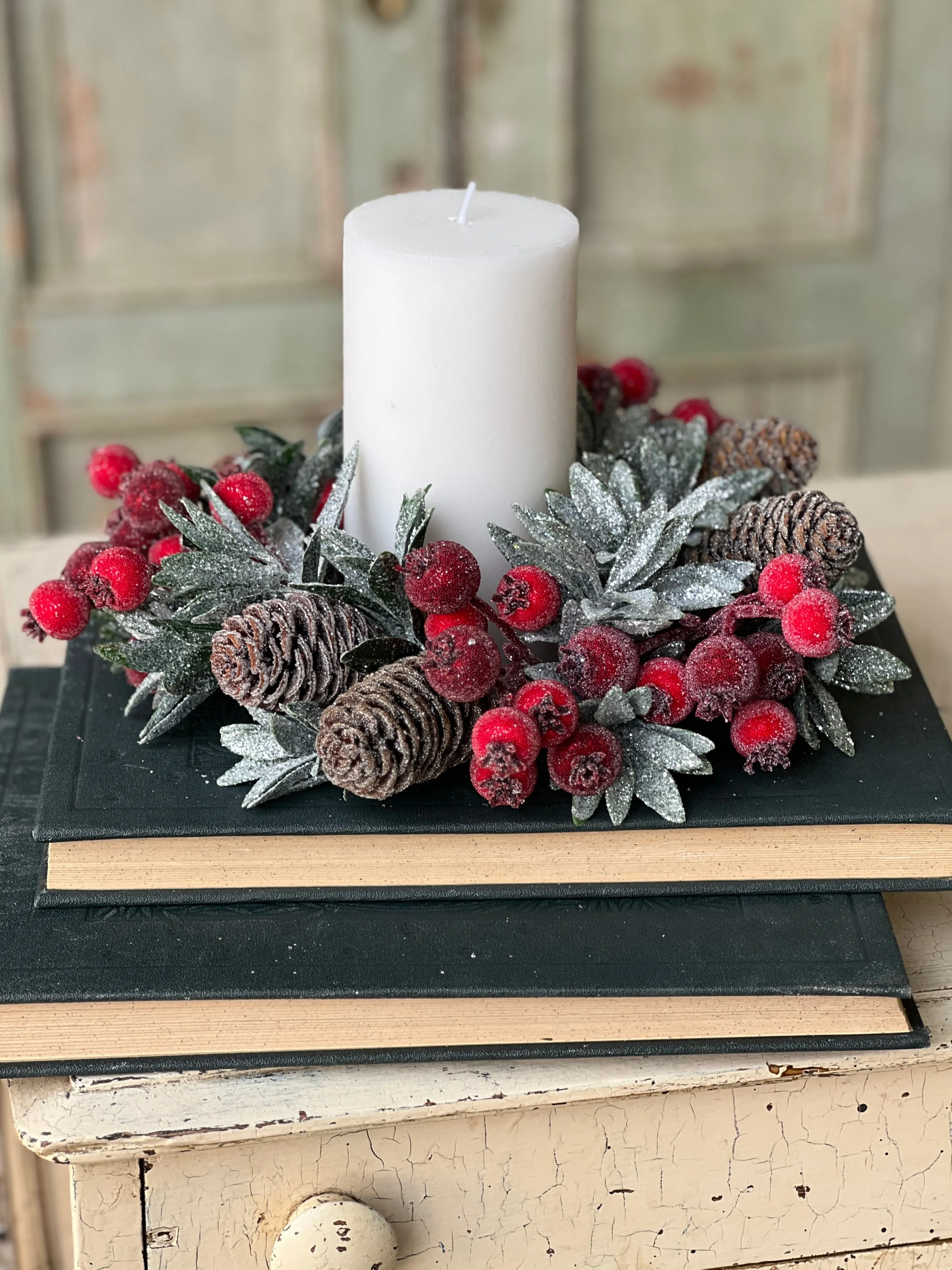 Sugar Laurel Candle Ring | 9"