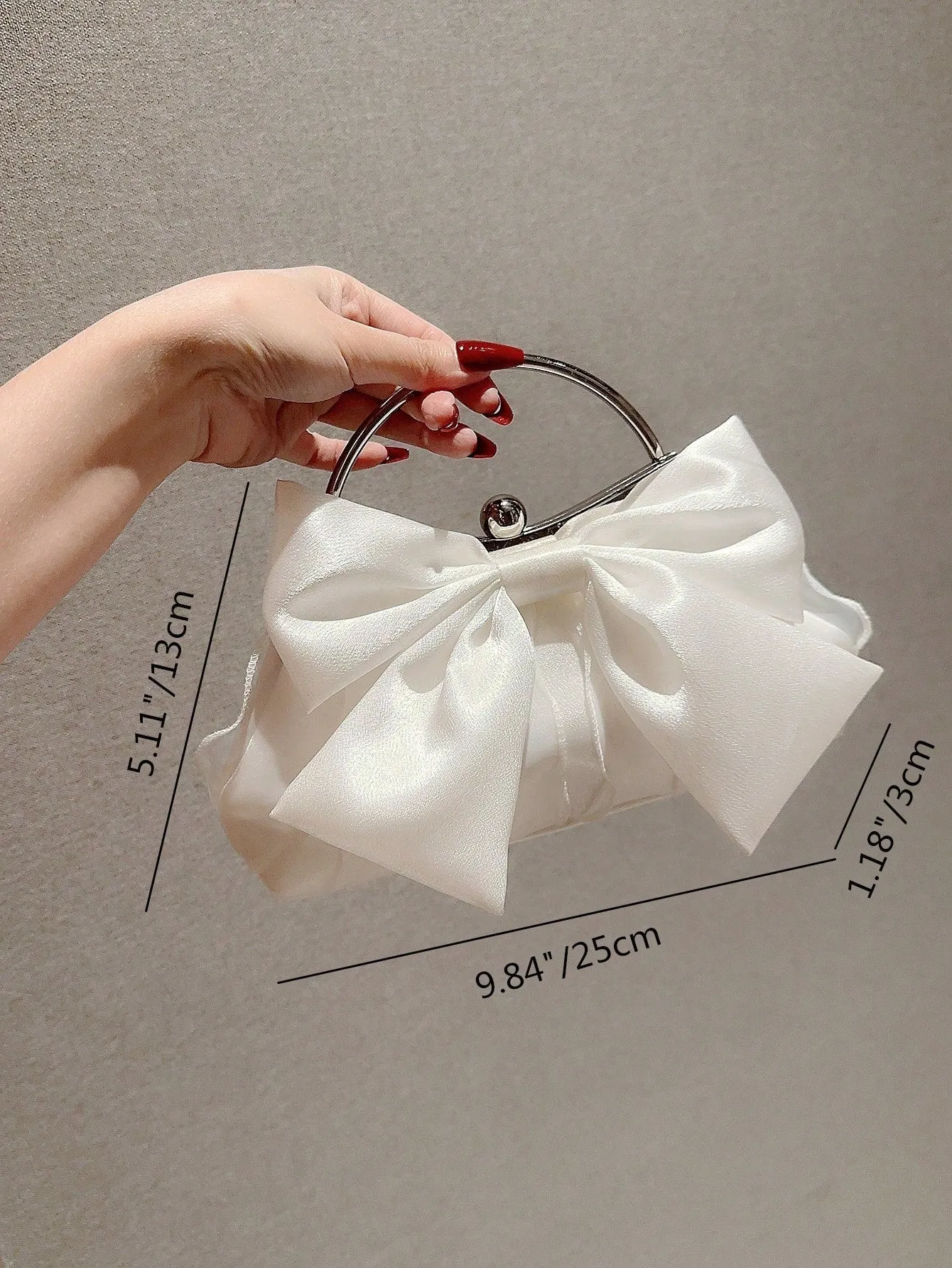 White Evening Bag Fashionable Bow Decor Clip Top Glossy Metal Chain Kiss Lock Clutch