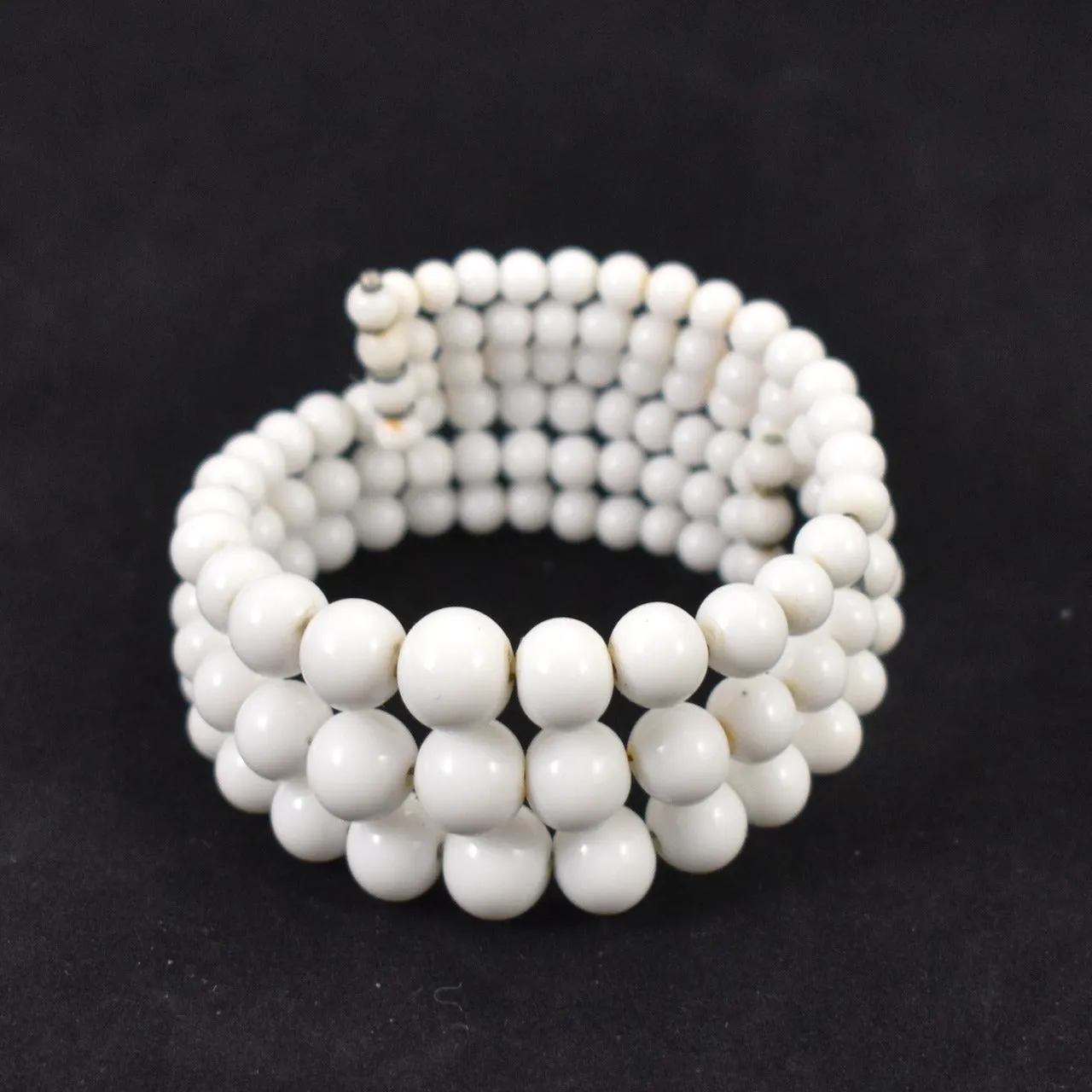 White Expandable Necklace Set