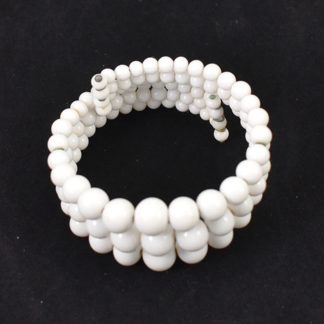 White Expandable Necklace Set